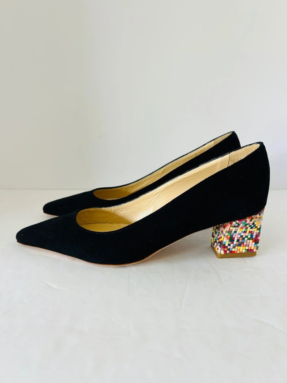 Diane B Milano Black Suede Pumps Beaded Low Heels Pointed Toe EU35 Size US 5